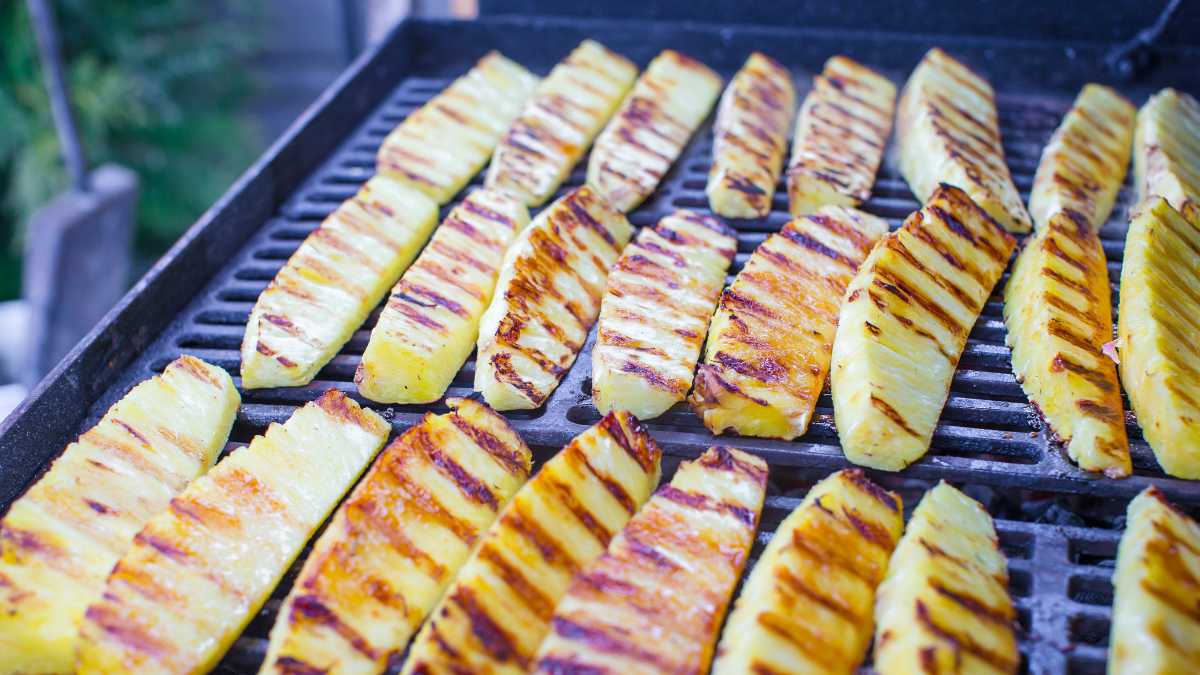 Qual fruta se gosta de usar no churrasco brasileiro: churrasco e frutas no churrasco brasileiro
