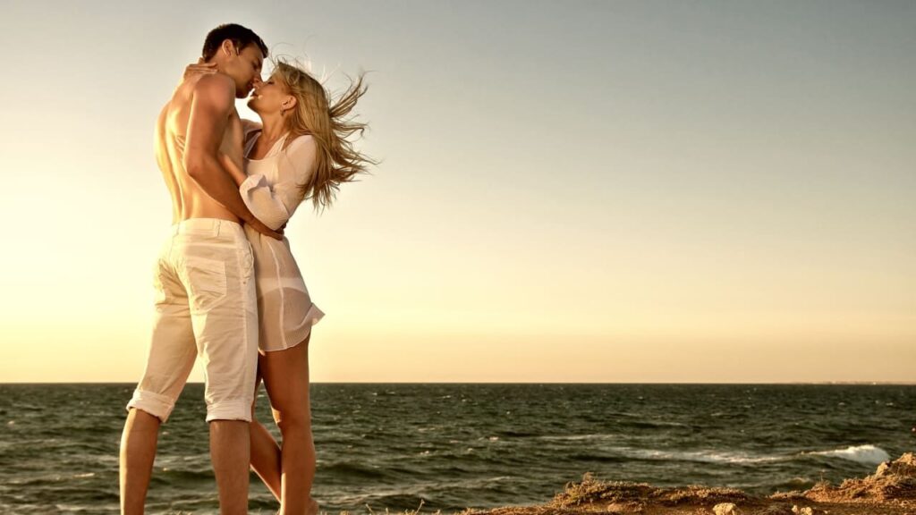 Quatro simpatias para atrair um novo amor Confira 4 simpatias para conquistar um novo amor