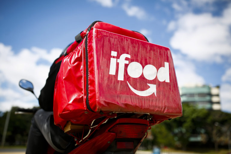 Governo Lula multa iFood e Keeta por falta de transparência Governo Lula multa iFood e Keeta por falta de transparência
