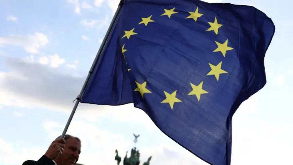 Ceuta: UE enfrenta crise migratória e avanço da ultradireita Ceuta: UE enfrenta crise migratória e avanço da ultradireita