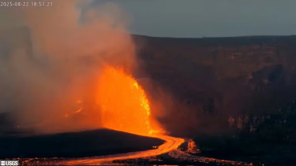 Guatemala em alerta máximo após nova erupção do vulcão Fogo Guatemala em alerta máximo após nova erupção do vulcão Fogo