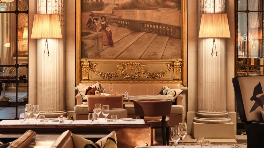 Paris: roteiro gastronômico de luxo no Le Meurice e Plaza Athénée Paris: roteiro gastronômico de luxo no Le Meurice e Plaza Athénée